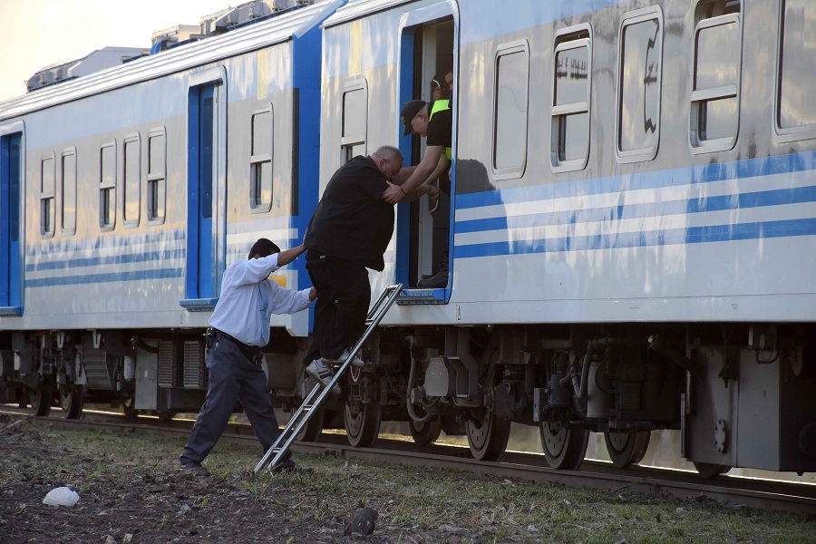simulacro-belgrano-sur-baja-1312-3