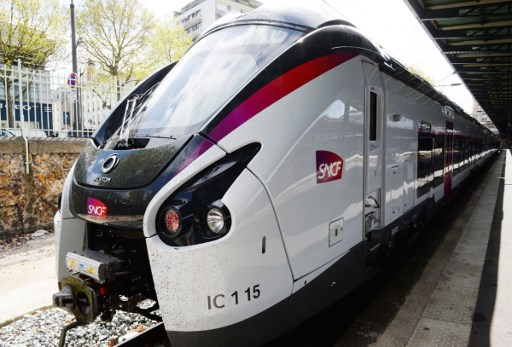 Detienen a conductor de tren ebrio que se pasó de estación, en Francia