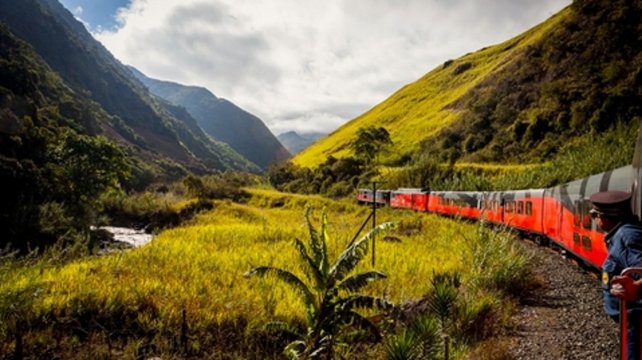 Ecuador: Todo sobre rieles