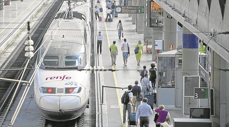 Renfe cancela 707 trenes el 31 de julio por el paro convocado por la CGT