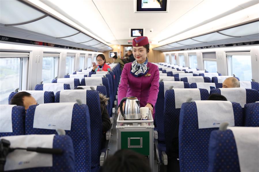 Ferrocarril de alta velocidad entre Xi’an y Chengdu empieza viajes de prueba