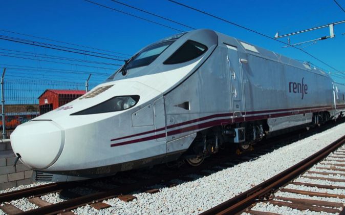 El AVE España-Francia transporta a 2,5 millones de viajeros en sus tres primeros años