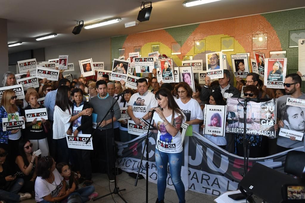 Tragedia de Once: familiares reclamaron condenas firmes