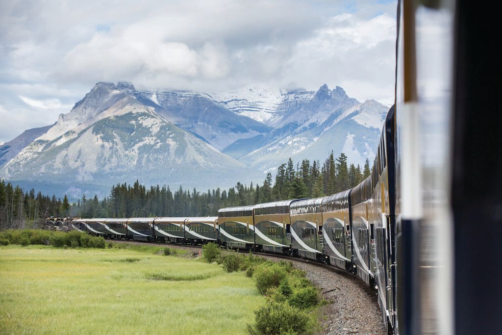 Una travesía de 21 mil Km en los trenes más confortables