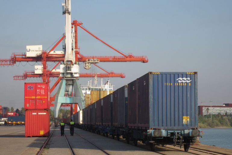España: Espadas defiende que el Puerto explote su conexión ferroviaria
