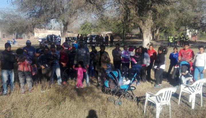 Más de 30 familias usurparon terrenos del ferrocarril