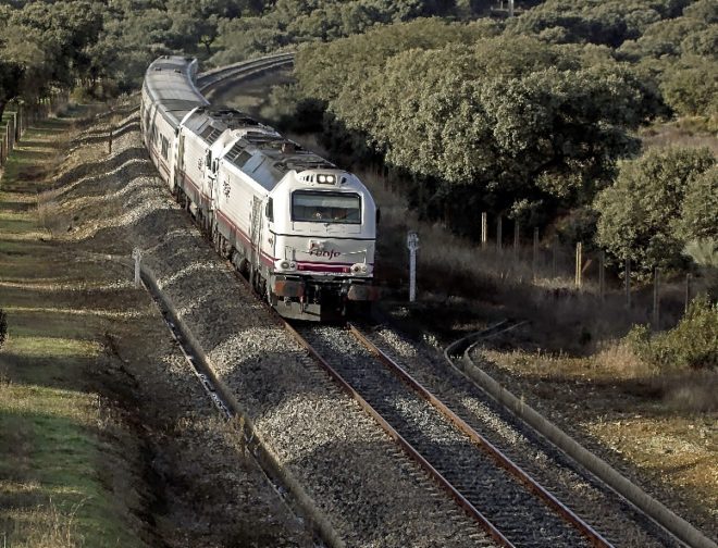 España: Críticas a la red ferroviaria extremeña: «No pedimos el AVE, sino un servicio digno, fiable y asequible»