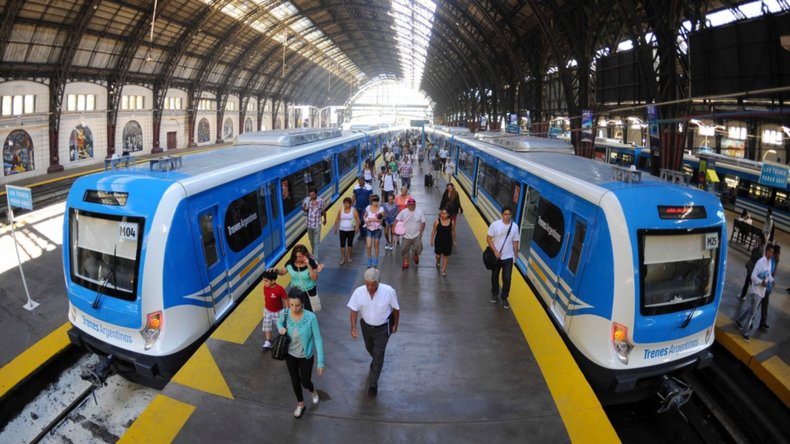 Gremios ferroviarios no descartan paro de trenes cuando venza conciliación obligatoria