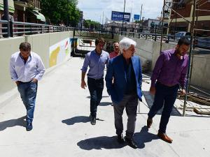 Andreotti supervisó los detalles finales del nuevo túnel de 202, que llevará el nombre del doctor René Favaloro