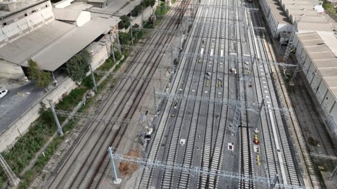 Transportes adjudicó €3.354 millones para balasto y aparatos de vía en Valladolid y 41,3 millones para instalaciones de señalización en las obras de Vallbona y Montcada i Reixac