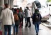 Renfe atendió a más de 1.100 afectados por el accidente ferroviario de Adamuz Renfe desplegó su Plan de Atención tras el accidente de Adamuz. Activó centros en Madrid, Córdoba y Huelva, atendiendo a más de 1.100 familiares con apoyo psicológico y logístico.
