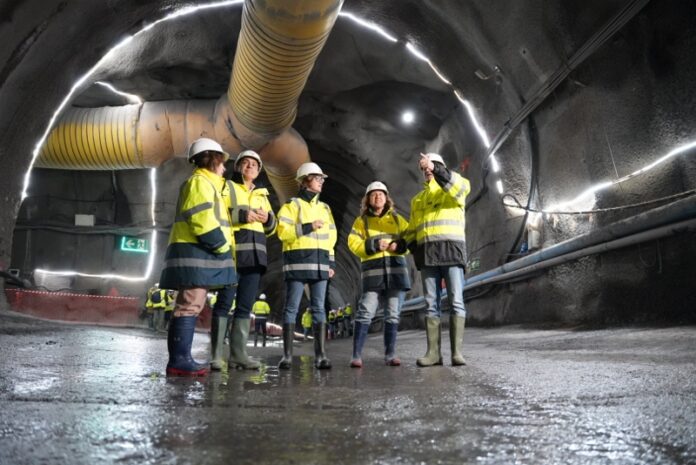 La Línea 5 del metro de Bilbao avanza con 1.200 metros de túnel excavados. Conectará Basauri con el hospital de Usansolo mediante cinco estaciones con frecuencias de 7,5 minutos.