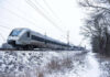 Suecia: SJ convierte en permanente el tren de alta velocidad a Åre y Duved tras superar las expectativas La operadora sueca SJ incorpora a su oferta regular el rápido Estocolmo–Åre/Duved y estudia sumar una salida matutina desde Duved en 2026.