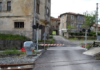 ADIF inicia las obras para eliminar un paso a nivel en Hazas de Cesto Adif licitó obras por 1,84 millones de euros para eliminar un paso a nivel en Hazas de Cesto, mejorando la seguridad ferroviaria en la línea Bilbao‑Santander.