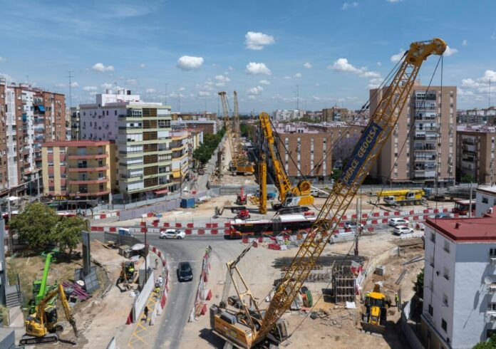 Sevilla inició la construcción de la estación más profunda de la Línea 3 Norte, con pantallas de hasta 38,5 metros.