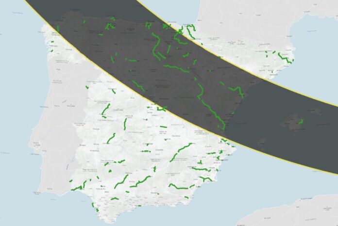 Varias vías verdes españolas quedarán dentro de la franja de totalidad del eclipse solar del 12 de agosto de 2026.