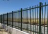 Instalarán más de 5,4 kilómetros de vallado junto a la red convencional en Guadalajara ADIF adjudicó por tres millones de euros la instalación de 5.421 metros de cerramientos ferroviarios en varios municipios de Guadalajara.