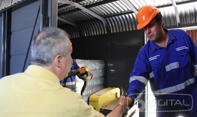 Passalacqua presenció envío ferroviario de Agua de las Misiones a centros de consumo del país