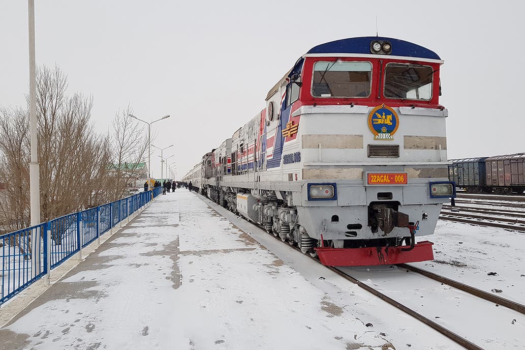 El curioso viaje de Mongolia a China en un camarote de tren