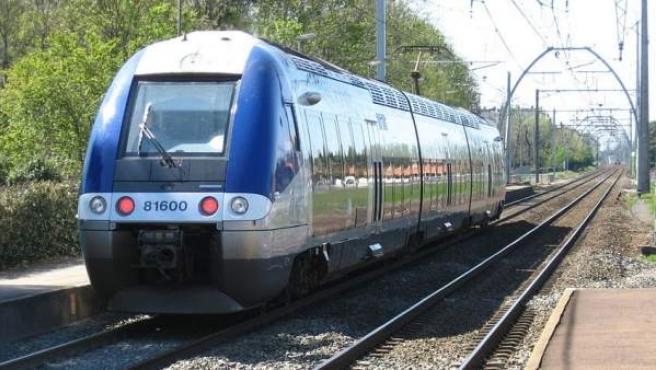 Los ministros viajarán en tren