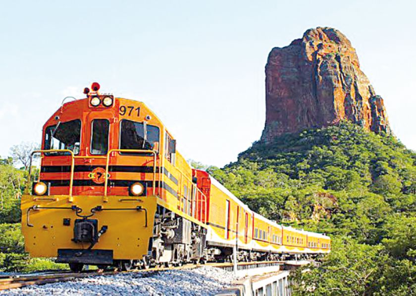 Impulsan corredor ferroviario por Bolivia