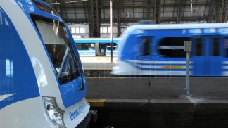 Presentan un habeas corpus para evitar identificación en tren Roca a La Plata por Encuentro de Mujeres