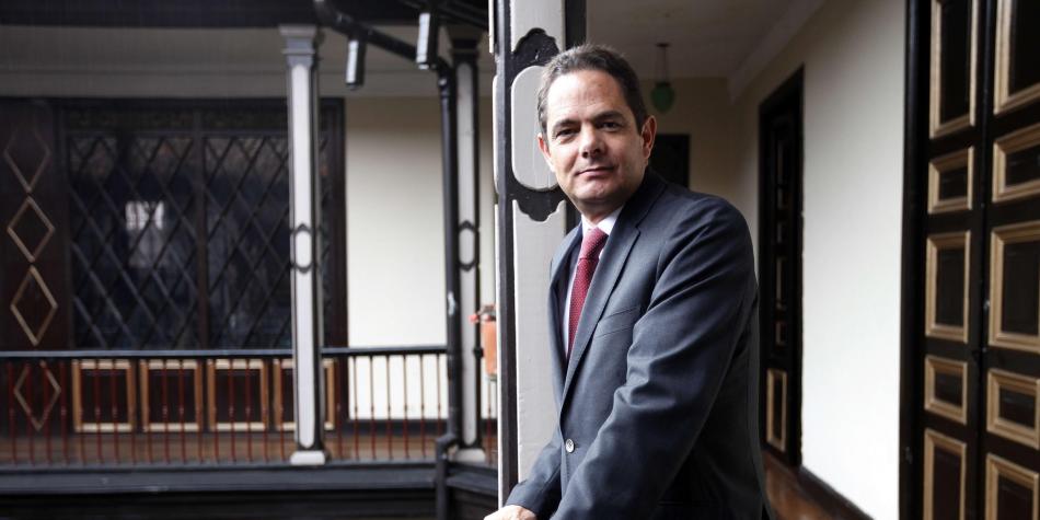 Vargas se compromete a garantizar la construcción del metro en Bogotá