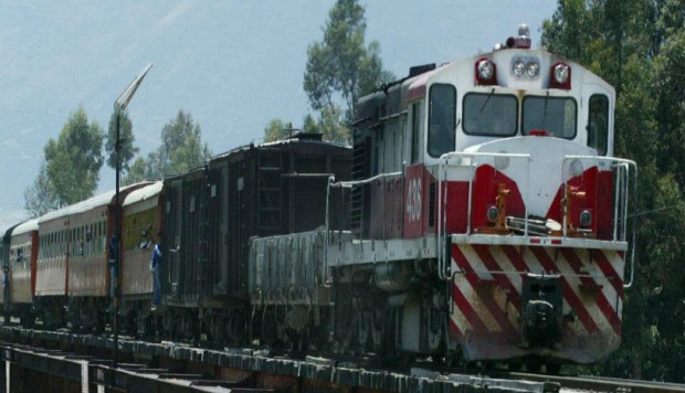 Perú: ProInversión buscará postores europeos para proyectos Tren Lima-Ica y «Tren Macho»