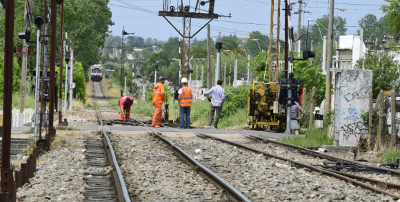 El tren se atrasó y UPM debería utilizar camiones para transportar su producción