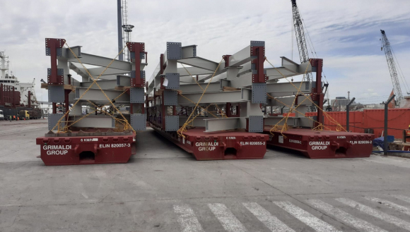 Llegó puente ferroviario para arroyo Pintado en Florida