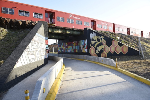 Nardini inauguró un nuevo paso bajo nivel en Los Polvorines