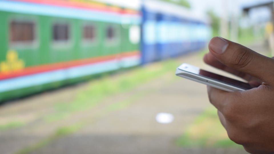 Multimillonario checo comprará parte de una división de los ferrocarriles de Eslovenia