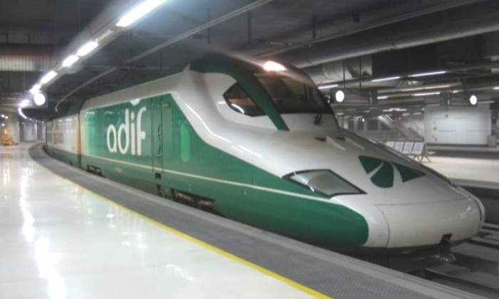 Adif saca a concurso el mayor contrato de la luz del país, el del ferrocarril, por 614 millones