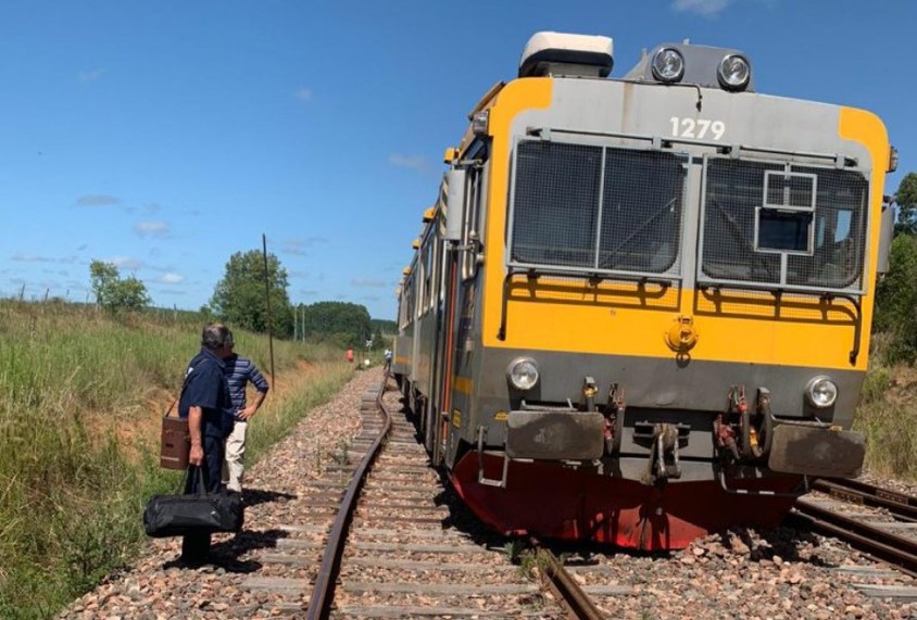 Tren con 52 pasajeros descarriló en Tranqueras: no hubo heridos pero sí miedo e impotencia