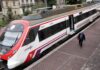 El descarrilamiento de un tren de mercancías corta la linea entre Gijón y Oviedo hora y media