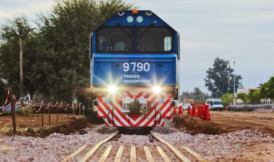 Según Macri, bajarán más del 30% los costos logísticos con las obras del Belgrano Cargas