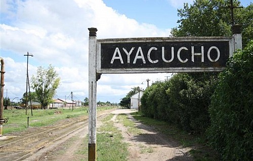 En Ayacucho, avanza la puesta en valor de las vías del Ferrocarril