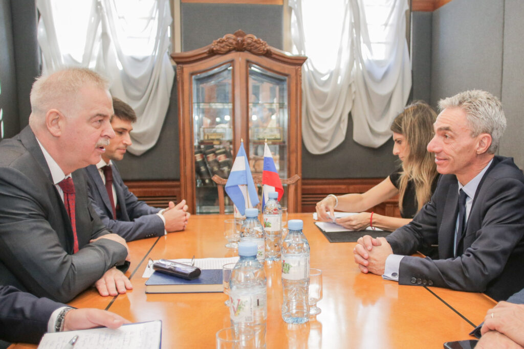 Argentina y Rusia impulsan la cooperación en Transporte