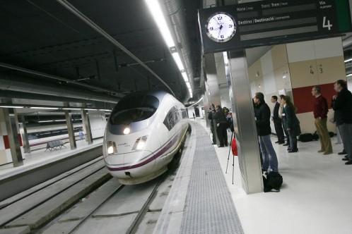 España: El AVE entra en el Top 5 de los mejores trenes del mundo