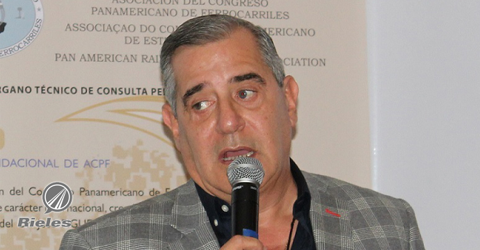 ENTREVISTAS EN RIELES RADIO