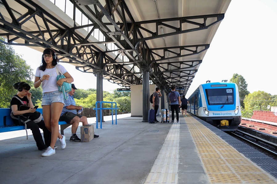 SE RENOVÓ LA ESTACIÓN 3 DE FEBRERO DE LA LÍNEA MITRE