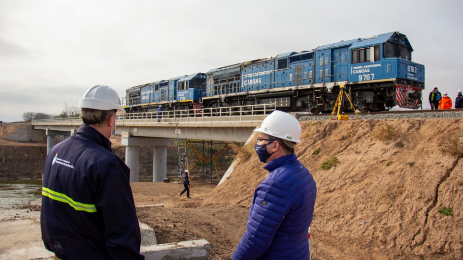Alberto reactiva el plan ferroviario que había impulsado Cristina con China