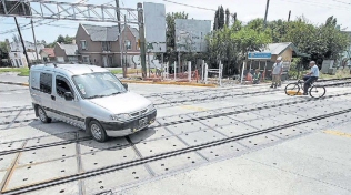 Reabrieron un paso a nivel clave para ordenar el tránsito de Adrogué