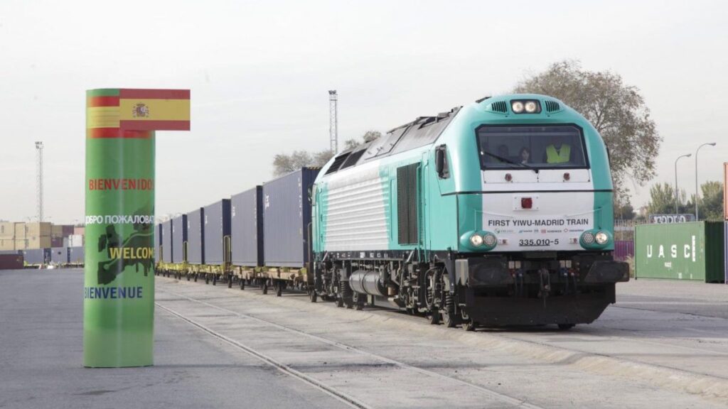 El ferrocarril entre China y Europa gana atractivo como alternativa al barco y el avión