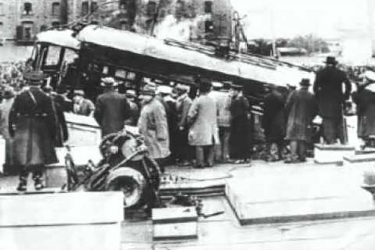 A 90 años de la caída de un tranvía al Riachuelo