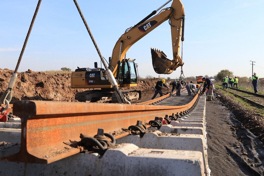 Avanza la obra de renovación de la vía general a Rosario