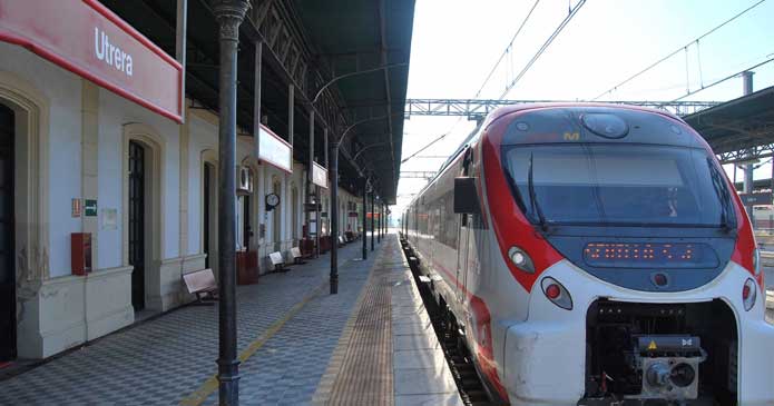 España: Reclaman que todos los trenes a Cádiz tengan parada en Utrera