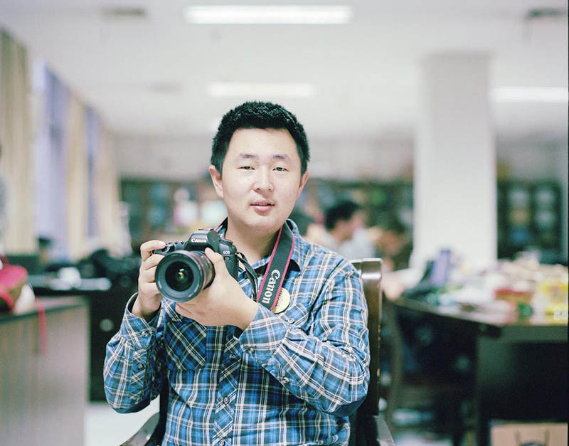 China: Un joven de 24 años hace 100.000 fotos de trenes en 30 países