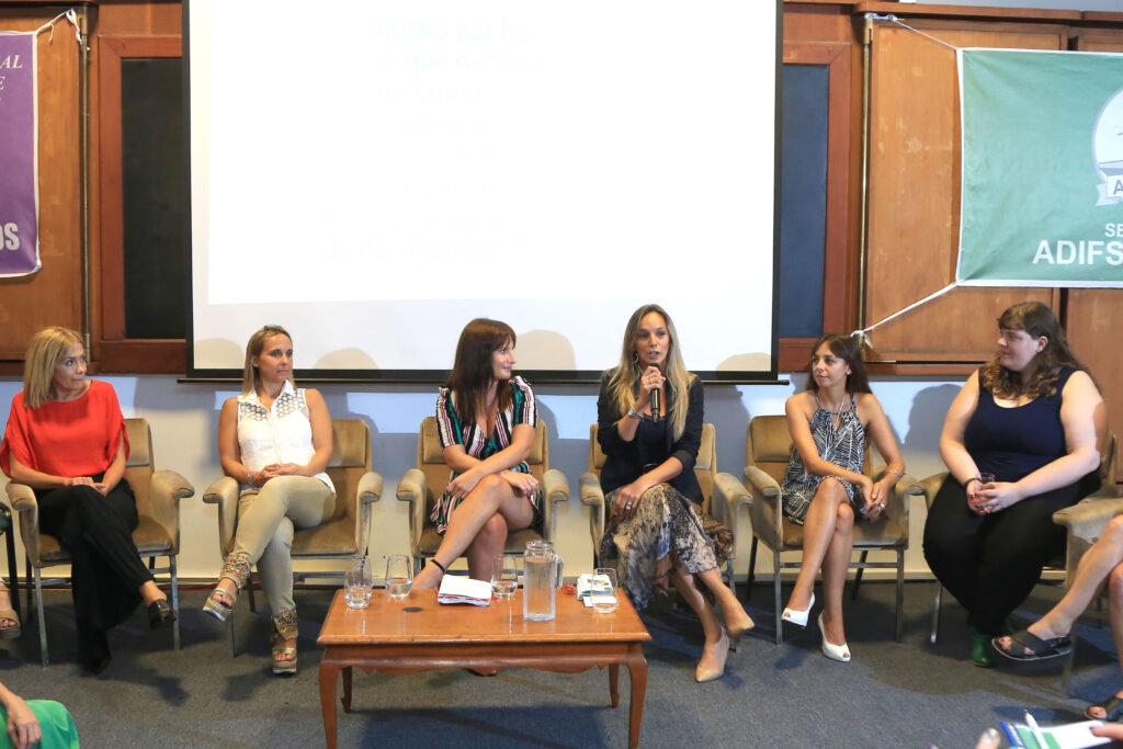 Se realizó el primer Encuentro de Mujeres a favor de la equidad de género