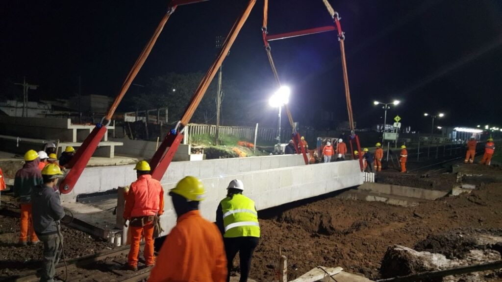 Avanzan las obras del Paso Bajo Nivel en Muro